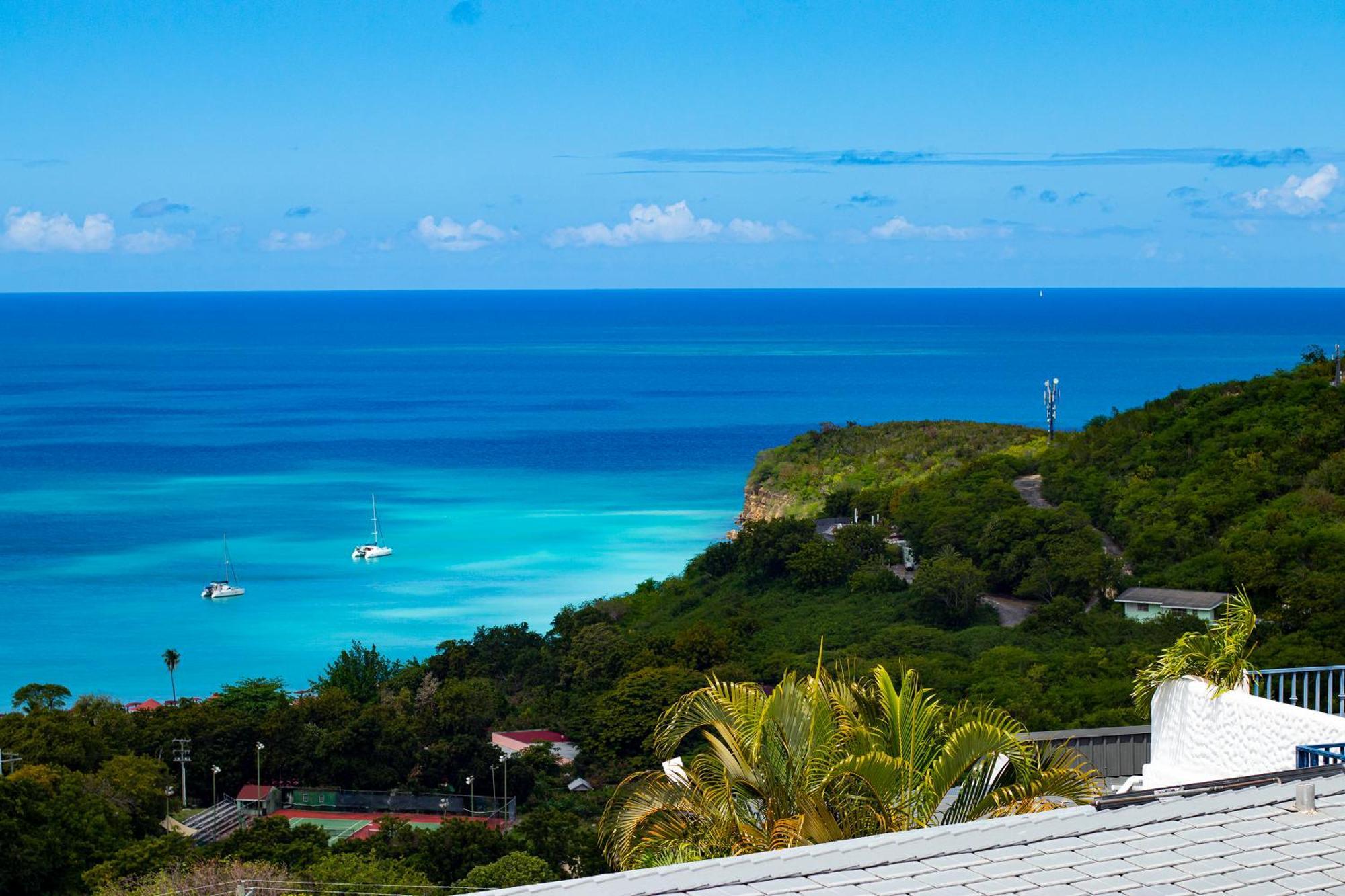 Trade Winds Hotel Dickenson Bay Buitenkant foto